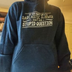 Dark blue Gildan hoodie, size S